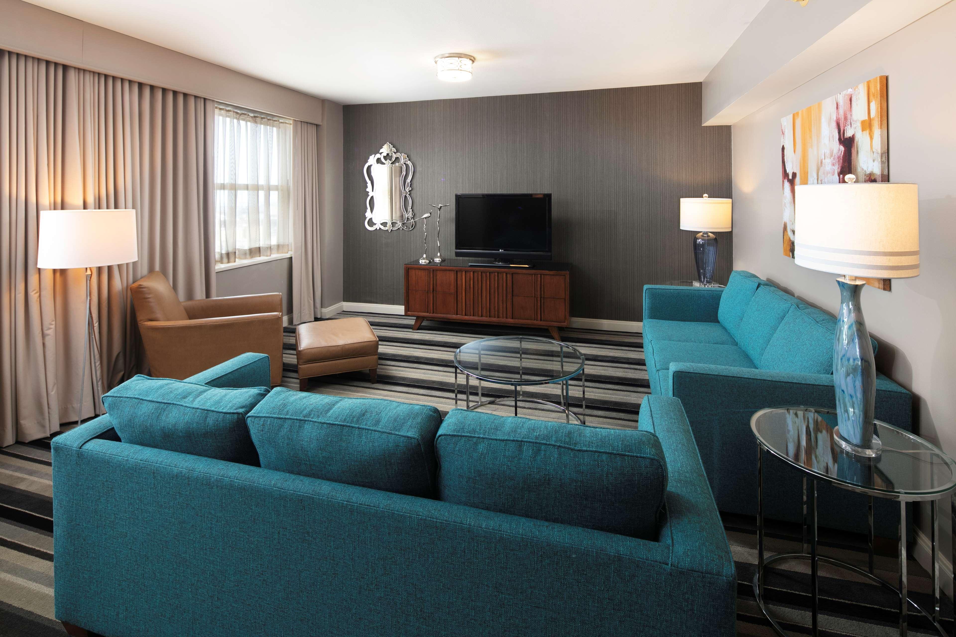 Hotel Hilton Milwaukee Exterior foto