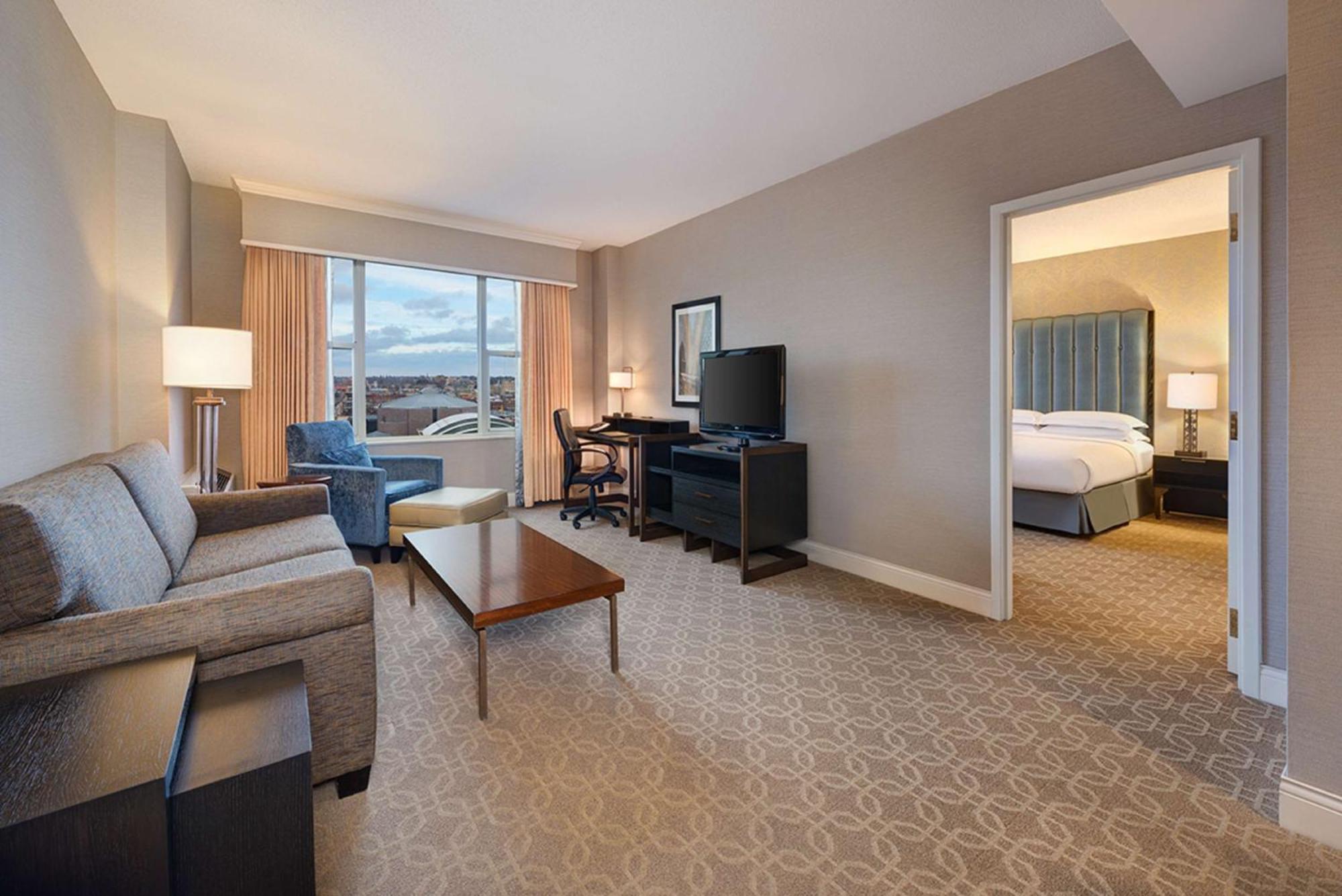Hotel Hilton Milwaukee Exterior foto